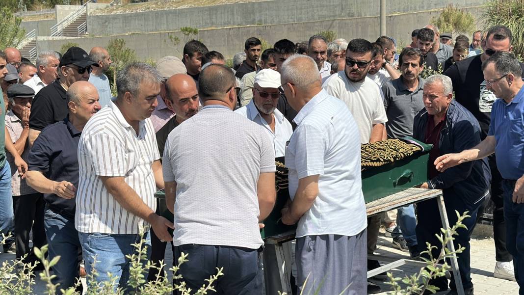 Düğününe saatler kala öldü! Damatlık değil kefen giydi 6